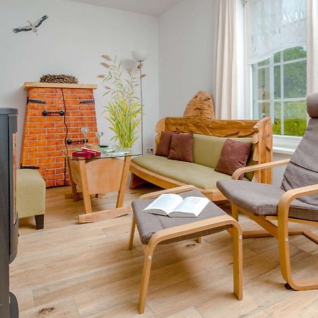 Ferienwohnung Storchennest Neuendorf  エクステリア 写真