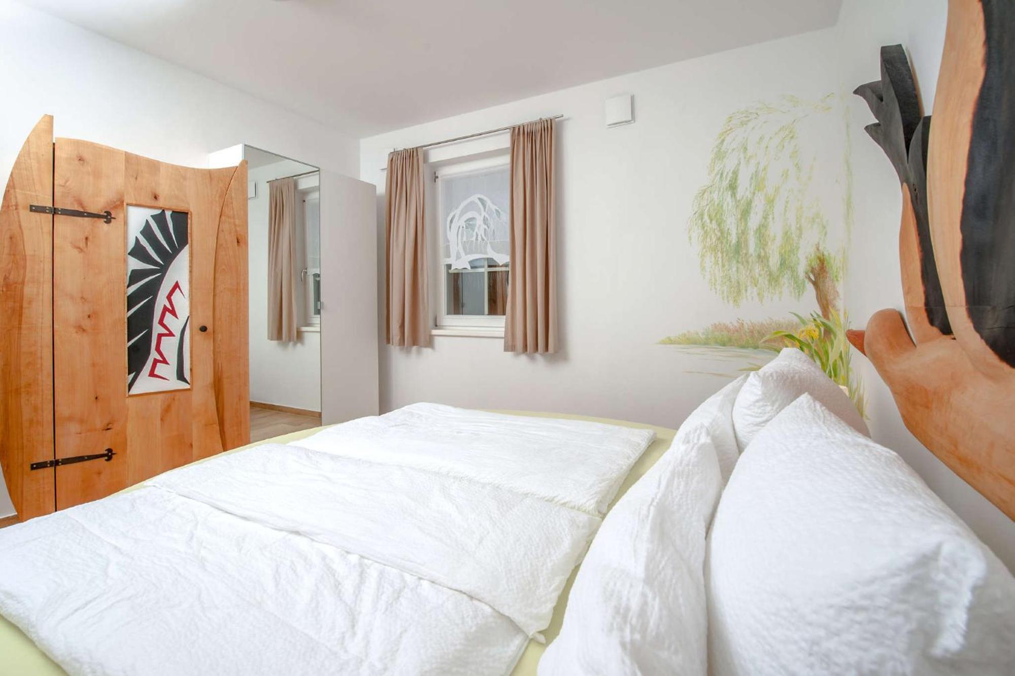 Ferienwohnung Storchennest Neuendorf  エクステリア 写真