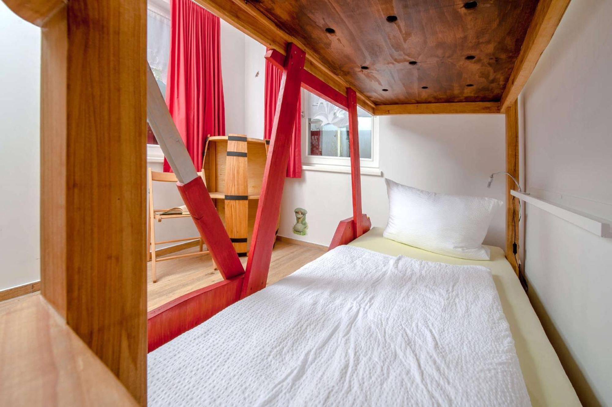 Ferienwohnung Storchennest Neuendorf  エクステリア 写真
